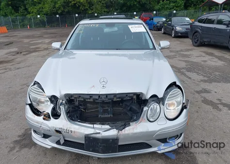 2009 Mercedes-Benz E 350 из США, поврежденный, VIN WDBUF56X59B424999